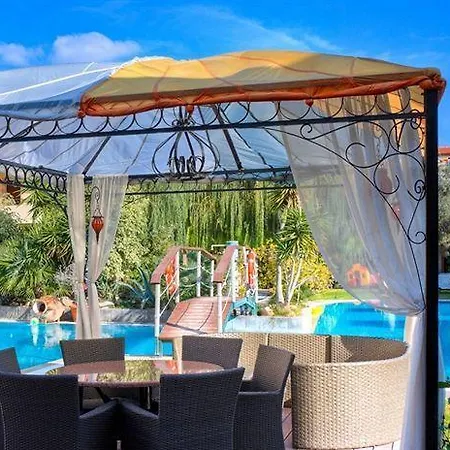 Duc - Rhodes 3*